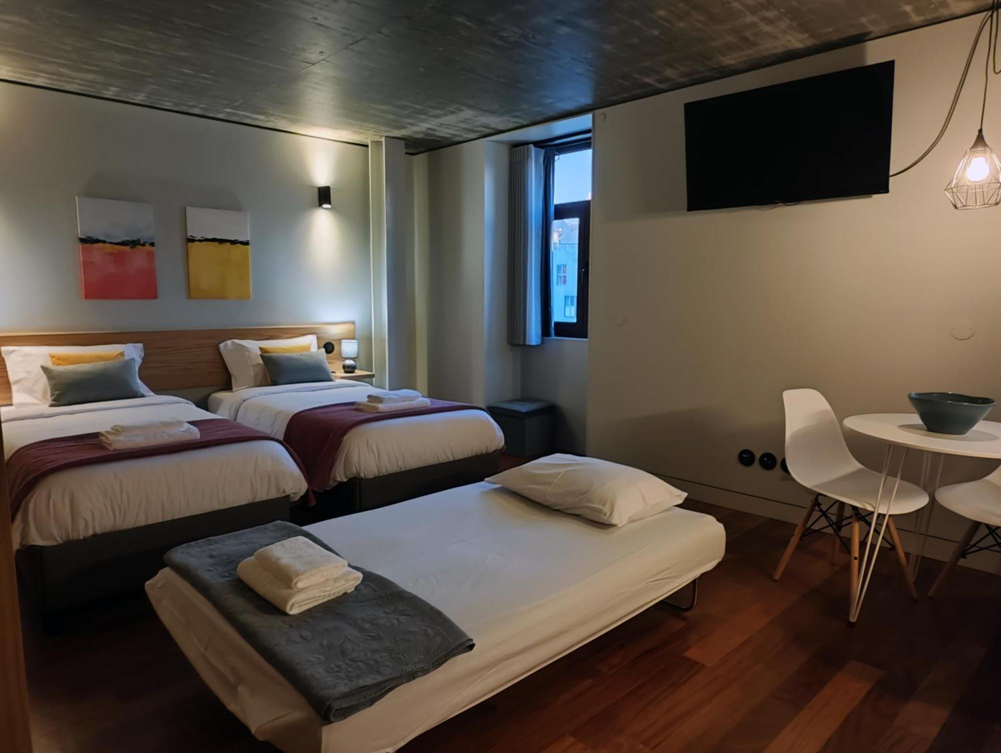 Fervenca Apartments Вила Нова ди Гая Екстериор снимка